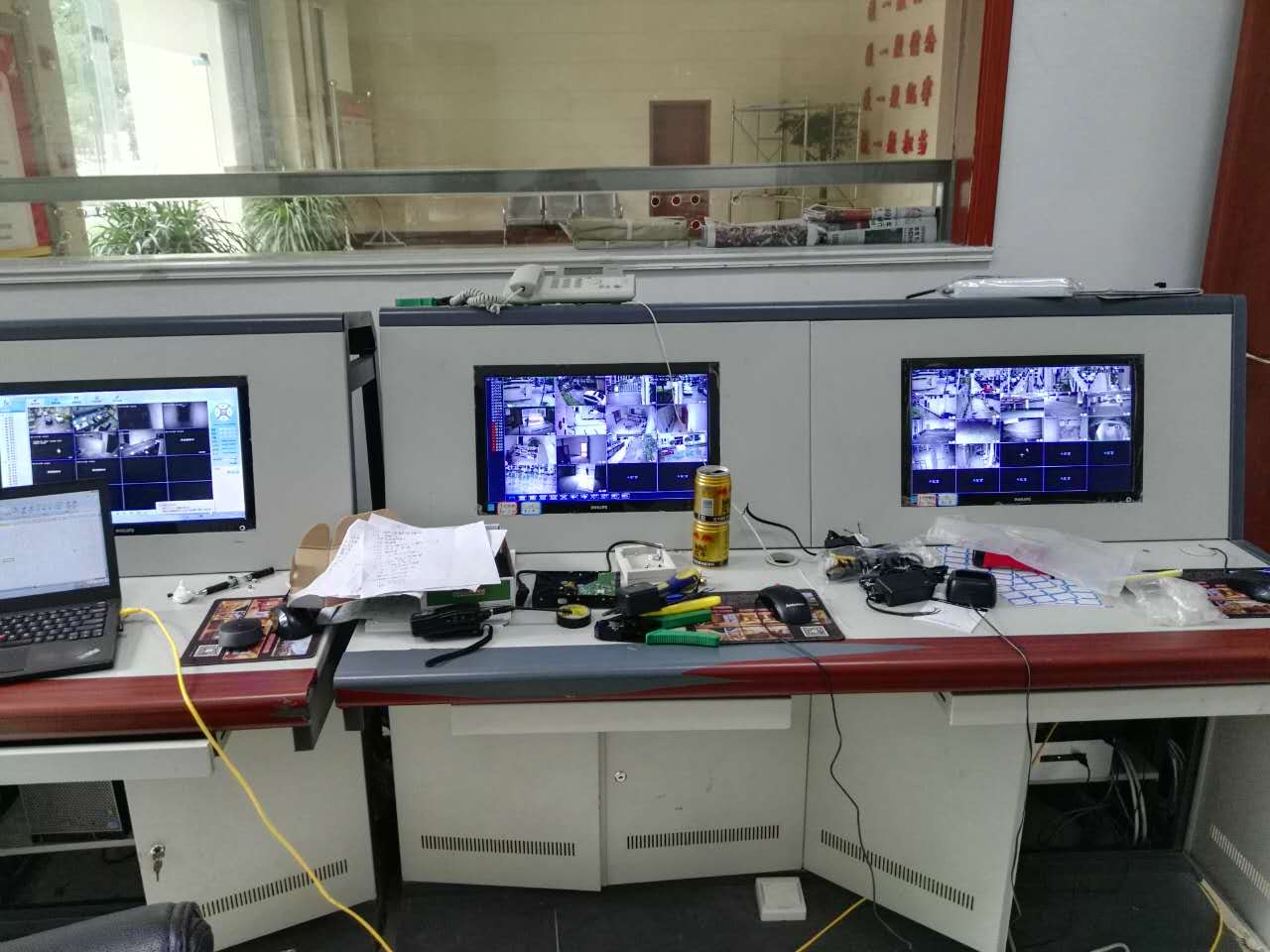 高清視頻網(wǎng)絡監(jiān)控攝像頭安裝方法--視頻監(jiān)控安裝 高清視頻網(wǎng)絡監(jiān)控攝像頭安裝方法--視頻監(jiān)控安裝